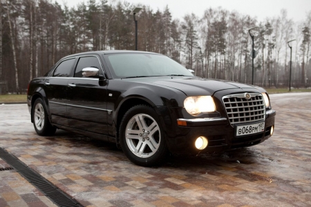 Представительский (VIP авто) Chrysler 300C черный №2
