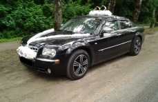 Представительский (VIP авто) Chrysler 300C черный превью №6