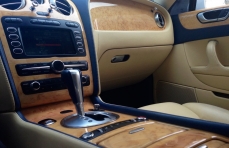 Представительский (VIP авто) Bentley Continental Flying Spur превью №5